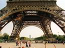 Wurde schon öfter wegen Terrorwarnungen geräumt: Der Eiffelturm in Paris