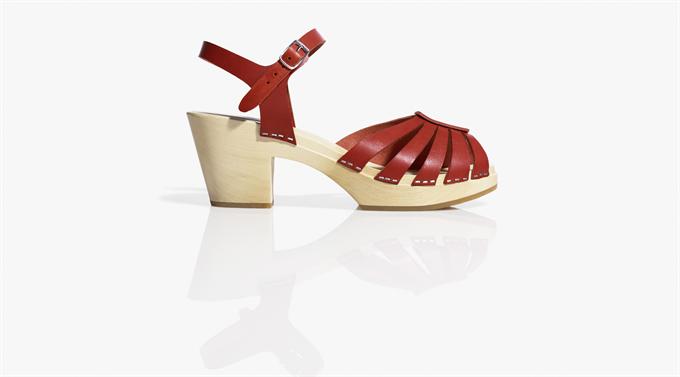 Rote Sandalen von Hasbeens für H&M.