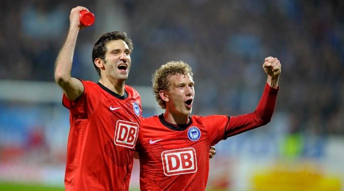 Die Hertha-Stars Andre Mijatovic (l.) und Fabian Lustenberger kommen im Juli nach Grenchen.