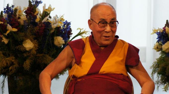 Der Dalai Lama fordert Unterstützung für die unterdrückte muslimische Minderheit.