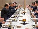 Barack Obama einige Tage zuvor in Japan beim Toast mit Premierminister Yukio Hatoyama.