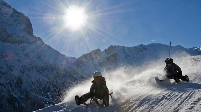 Die guten Wetterprognosen lockte viele Wintersportler in die Berge.